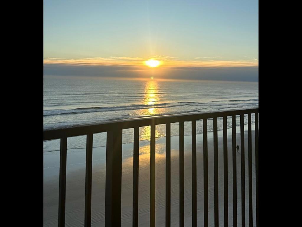 513 - Spectacular Penthouse Level Condo New Smyrna Beach Eksteriør billede